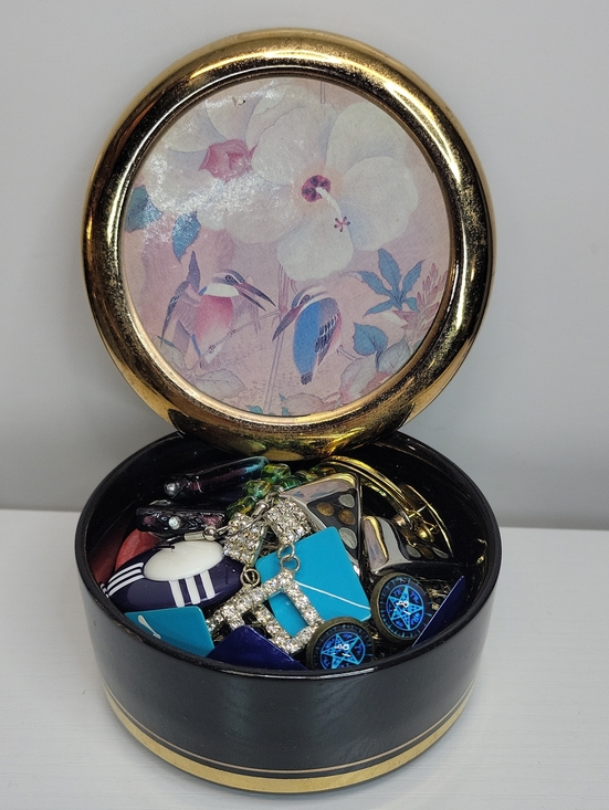 no brand Jewelry - Made In Japan Trinket Box Filled With Earrings